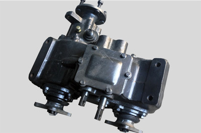 530分動(dòng)箱 四驅波箱